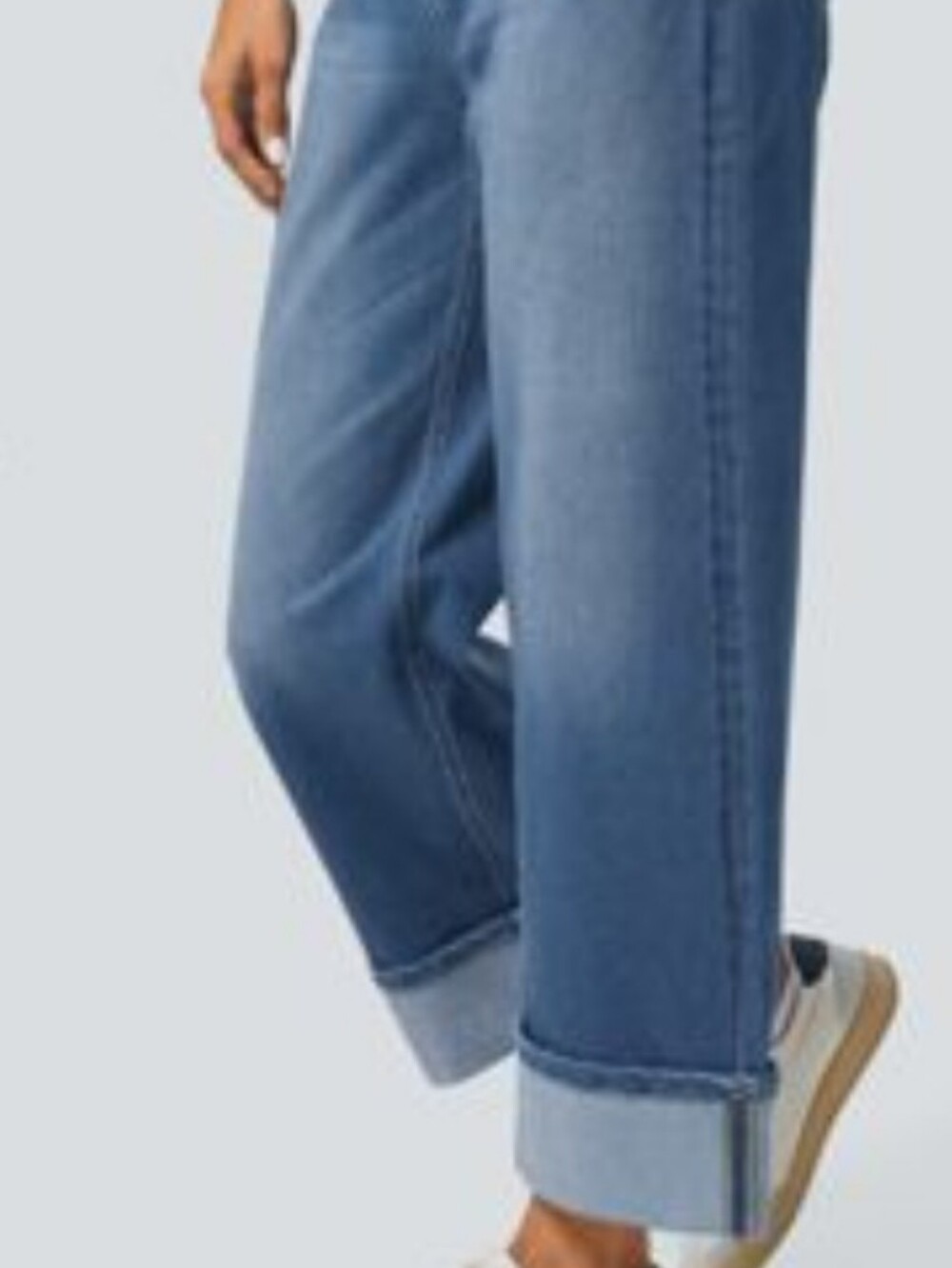 HALARA Light Blue High-Rise Wide Leg Jeans with Rolled Hem
